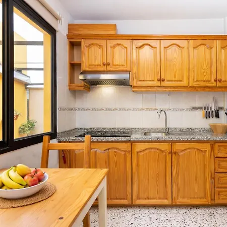 Nyaraló Tenohomes Cozy Rustic With Terrace & Views *